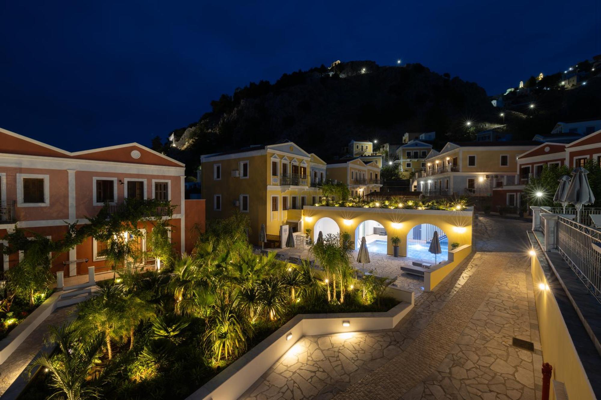 Opera House Hotel Symi Exteriör bild