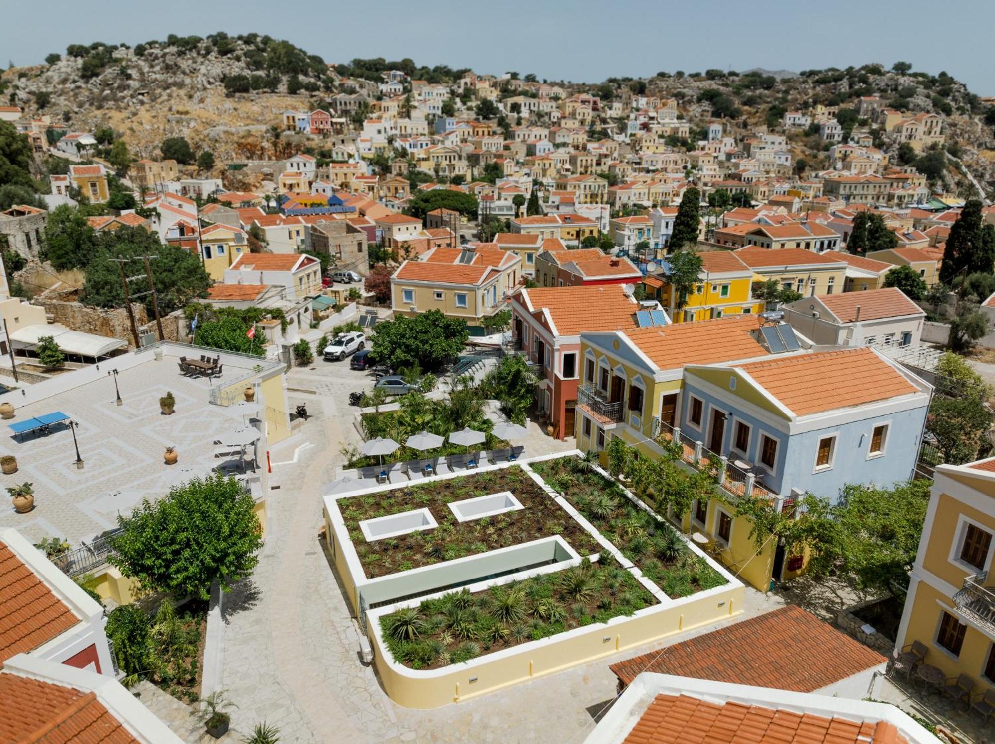 Opera House Hotel Symi Exteriör bild